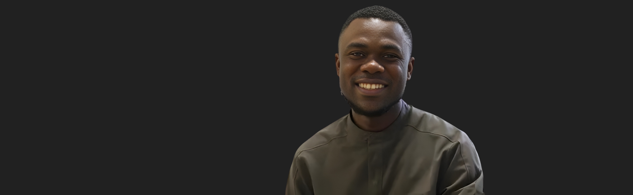 Dr Olaniyi Komolafe